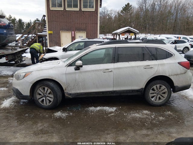 Продажа на аукционе авто 2016 Subaru Outback 2.5i Premium, vin: 4S4BSACCXG3302687, номер лота: 44036378