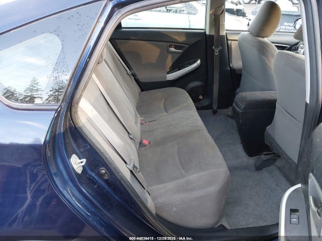 JTDKN3DU5F1987402 Toyota Prius Two