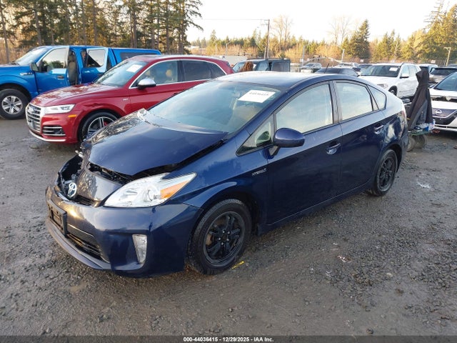JTDKN3DU5F1987402 Toyota Prius Two
