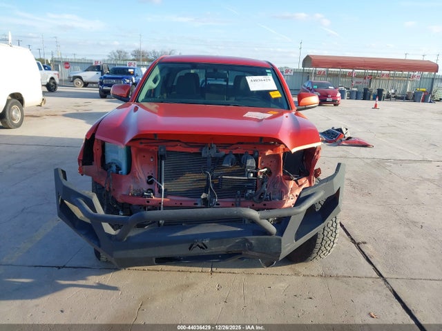 5TFDZ5BN6GX010756 Toyota Tacoma Sr5 V6