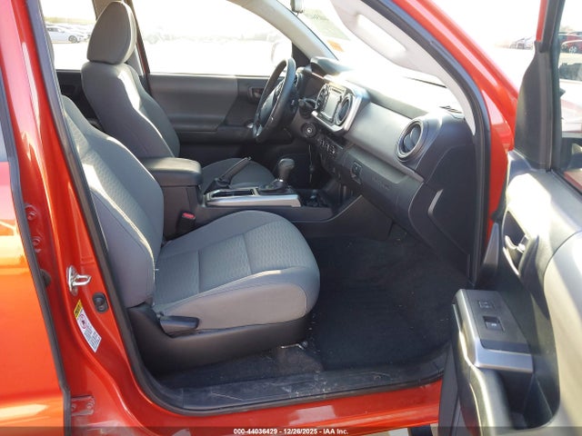 5TFDZ5BN6GX010756 Toyota Tacoma Sr5 V6