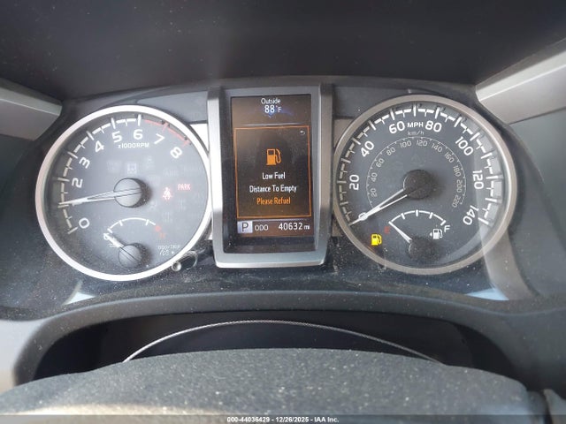 5TFDZ5BN6GX010756 Toyota Tacoma Sr5 V6