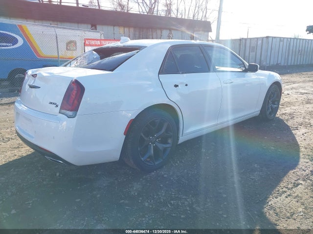 Продажа на аукционе авто 2023 Chrysler 300 300s, vin: 2C3CCABG5PH517292, номер лота: 44036474