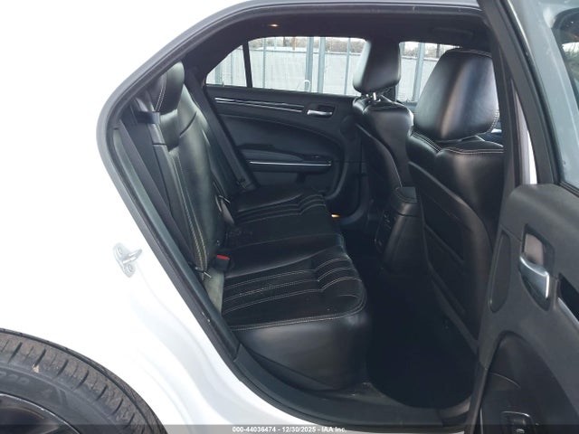 Продажа на аукционе авто 2023 Chrysler 300 300s, vin: 2C3CCABG5PH517292, номер лота: 44036474