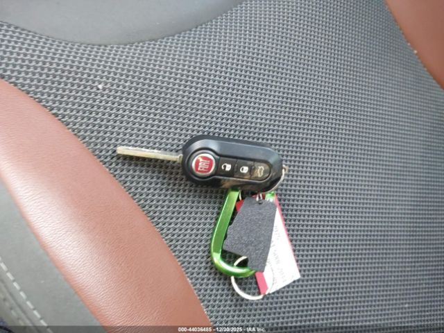 2014 FIAT 500L ZFBCFADH2EZ012626 Photo 10