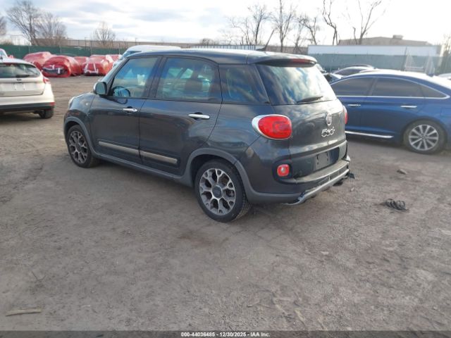 2014 FIAT 500L ZFBCFADH2EZ012626 Photo 2