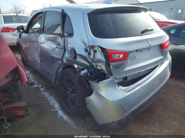 2017 MITSUBISHI OUTLANDER SPORT JA4AR3AU6HZ037164 Photo 2