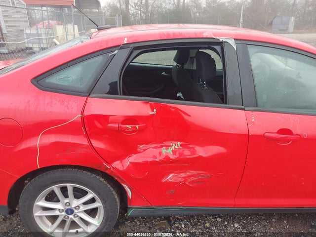 Ford FOCUS SE 2017 1FADP3F2XHL313547 Image 6