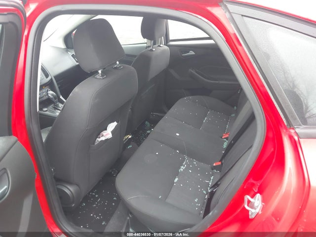 Ford FOCUS SE 2017 1FADP3F2XHL313547 Image 8