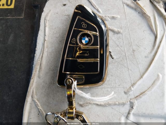 2016 BMW X5 5UXKR0C59G0P32819 Photo 10