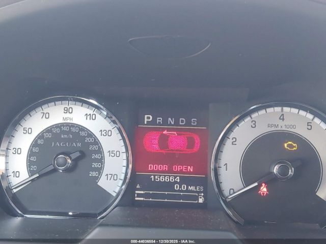 2011 JAGUAR XF SAJWA0GB7BLS18230 Photo 6