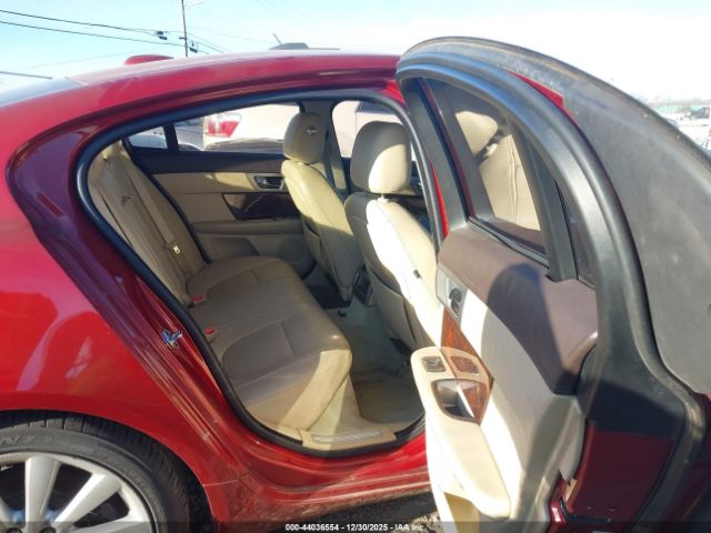 2011 JAGUAR XF SAJWA0GB7BLS18230 Photo 7