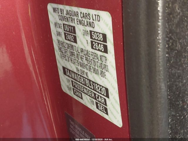 2011 JAGUAR XF SAJWA0GB7BLS18230 Photo 8