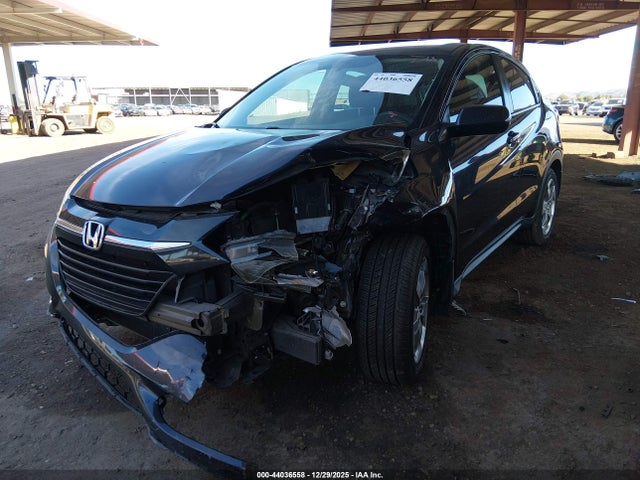 3CZRU5H35HM724521 Honda HR-V LX
