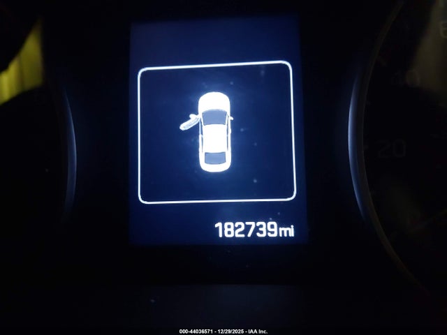 5NPD84LF0JH324880 Hyundai ELANTRA SEL