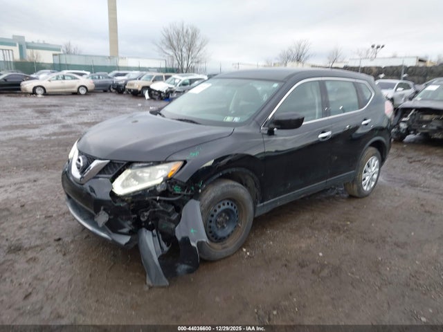 Nissan ROGUE S 2015 KNMAT2MV3FP534204 Image 2