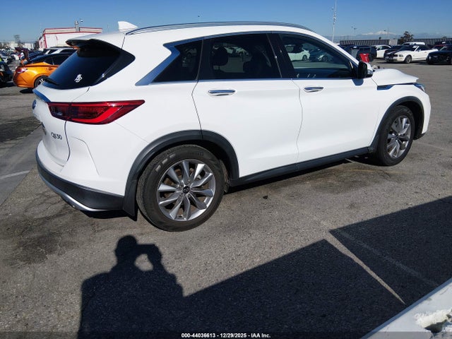 2021 INFINITI QX50 3PCAJ5BA0MF103673 Photo 3