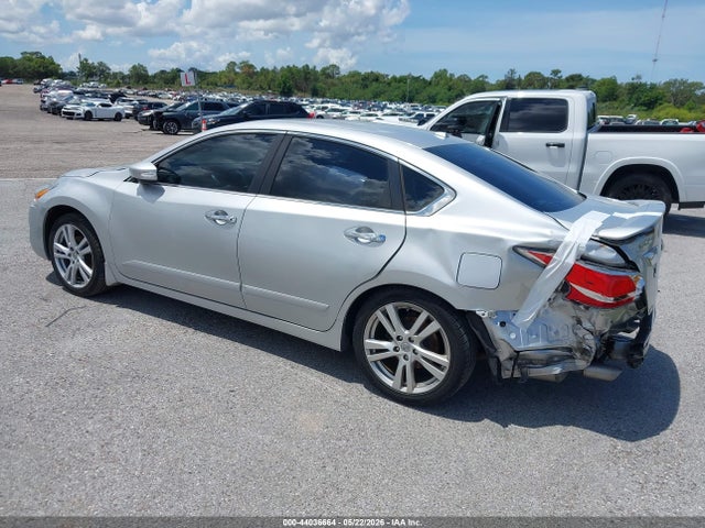 2015 Nissan Altima 3.5 Sl მანქანა იყიდება აუქციონზე, vin: 1N4BL3AP4FC195188, აუქციონის ნომერი: 44036664