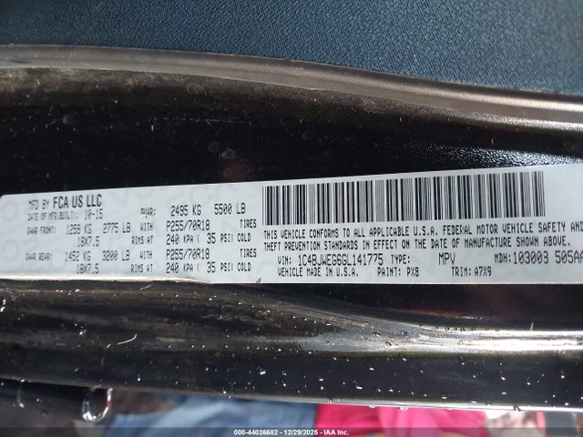 1C4BJWEG6GL141775 Jeep Wrangler Unlimited Sahara