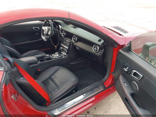 2020 MERCEDES-BENZ SLC 300 W1KPK3JA1LF169582 Photo 4