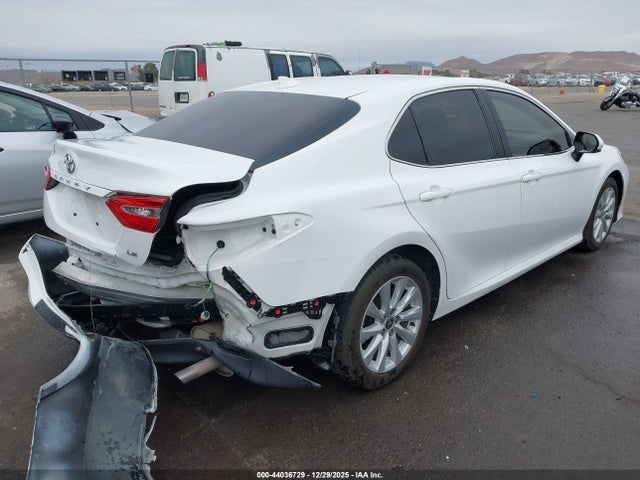 Toyota CAMRY LE 2020 4T1C11AK3LU984141 Image 4