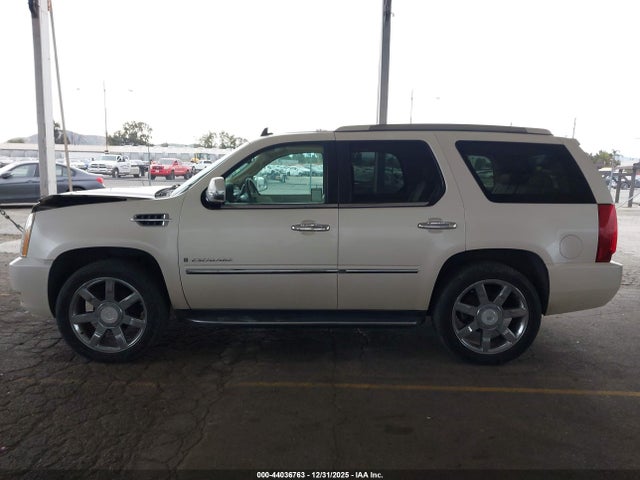Продаж на аукціоні авто 2007 Cadillac Escalade Standard, vin: 1GYEC63887R426262, номер лоту: 44036763