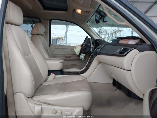 Продаж на аукціоні авто 2007 Cadillac Escalade Standard, vin: 1GYEC63887R426262, номер лоту: 44036763