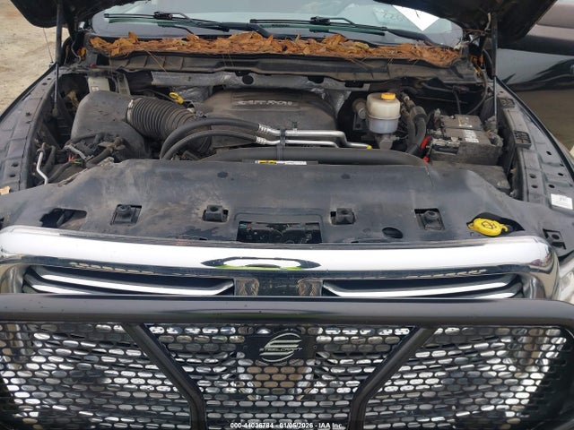 44036784 :رقم المزاد ، 3C6UR5DJXHG772995 vin ، 2017 Ram 2500 مزاد بيع