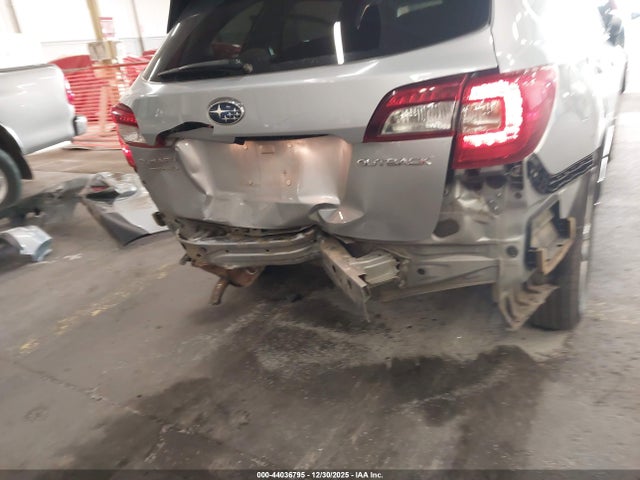 2018 SUBARU OUTBACK 4S4BSACC3J3384818 Photo 5