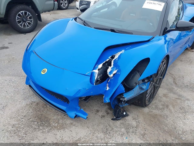 2024 LOTUS EMIRA SCCLEKAX1RHB13414 Photo 5