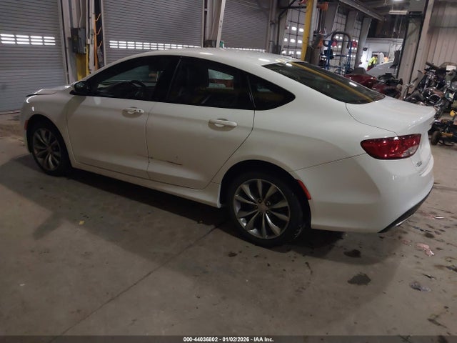 1C3CCCBB9GN105190 Chrysler 200 S