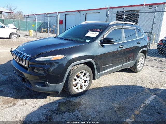 44036809 :رقم المزاد ، 1C4PJLCB1FW771051 vin ، 2015 Jeep Cherokee Latitude مزاد بيع