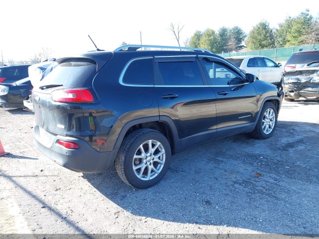 44036809 :رقم المزاد ، 1C4PJLCB1FW771051 vin ، 2015 Jeep Cherokee Latitude مزاد بيع