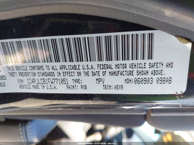 44036809 :رقم المزاد ، 1C4PJLCB1FW771051 vin ، 2015 Jeep Cherokee Latitude مزاد بيع