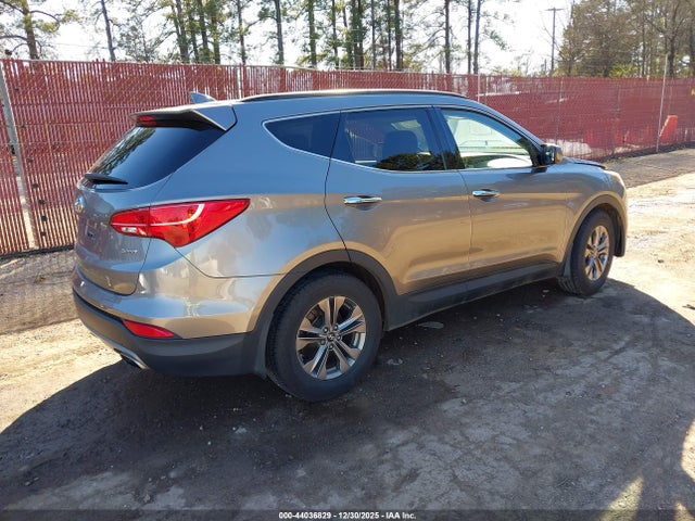 5XYZU3LB2FG238848 Hyundai Santa Fe Sport 2.4l