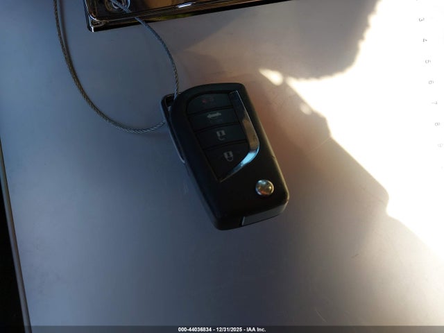 4T1G11AK8RU227312 Toyota CAMRY SE