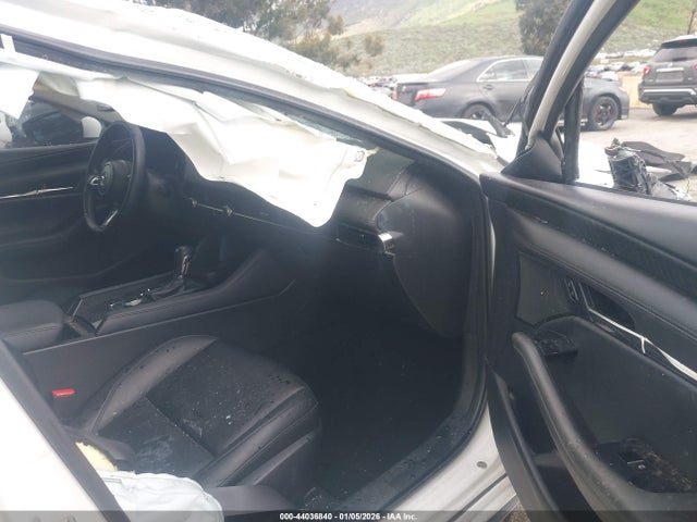 Mazda Mazda3 Preferred 2021 JM1BPACL2M1327547 Image 5