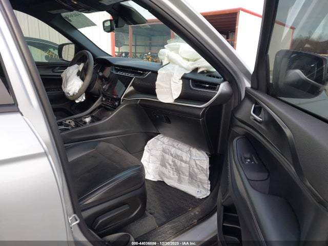 2023 JEEP GRAND CHEROKEE L 1C4RJKAG1P8829747 Photo 4