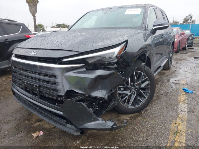 44036927 :رقم المزاد ، 5TDAAAA62SS013827 vin ، 2025 Lexus Tx 350 Premium مزاد بيع