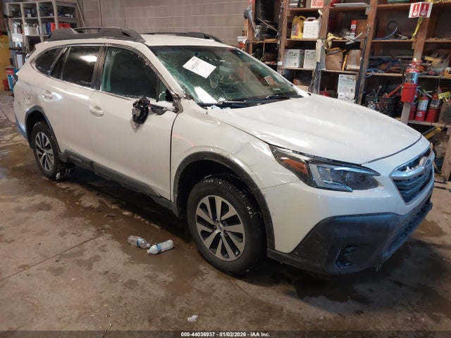 Продажа на аукционе авто 2022 Subaru Outback Premium, vin: 4S4BTADC1N3256000, номер лота: 44036937