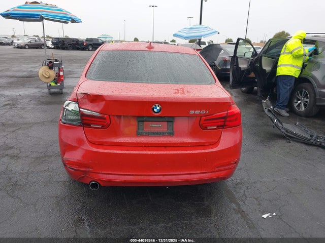 WBA8E1G54JNU92173 BMW 320i