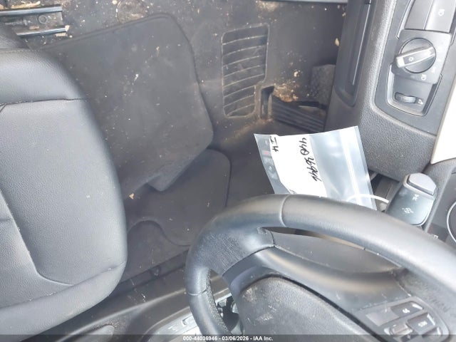 WBA8E1G54JNU92173 BMW 320i
