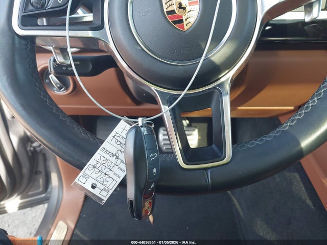 2018 PORSCHE CAYENNE WP1AB2A26JLA60101 Photo 10