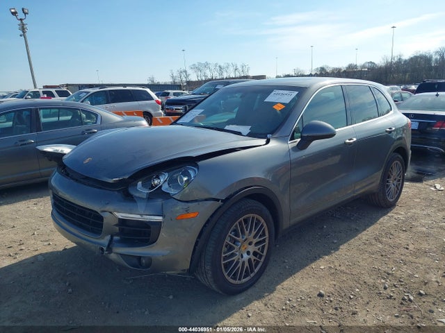 2018 PORSCHE CAYENNE WP1AB2A26JLA60101 Photo 1