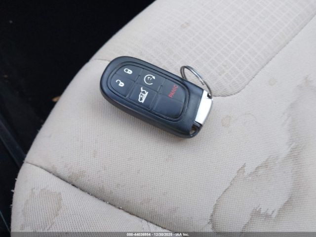 2015 JEEP CHEROKEE 1C4PJMCB4FW503858 Photo 10