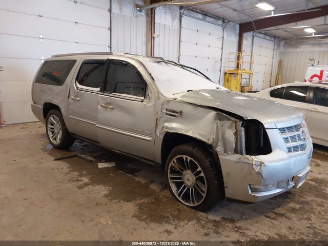 2013 CADILLAC ESCALADE ESV 1GYS4JEF3DR102324 Photo 0