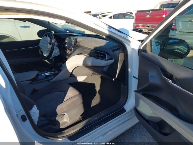 4T1R11AK6MU577717 Toyota CAMRY LE