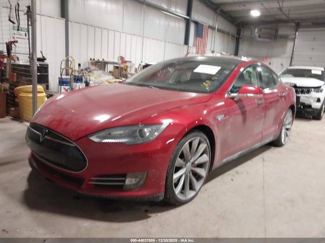 2014 TESLA MODEL S 5YJSA1H16EFP39763 Photo 1