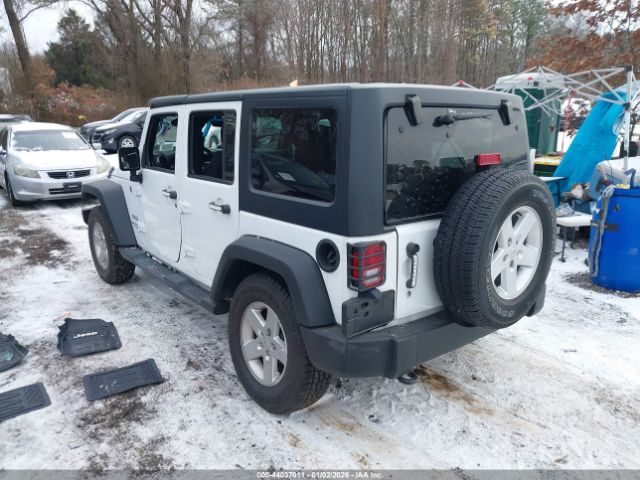 2018 JEEP WRANGLER JK UNLIMITED 1C4BJWDG7JL805509 Photo 2