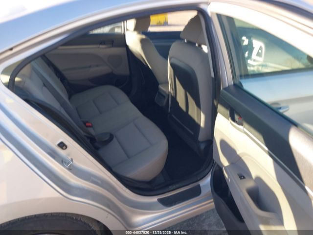 2017 HYUNDAI ELANTRA KMHD74LF7HU084029 Photo 7